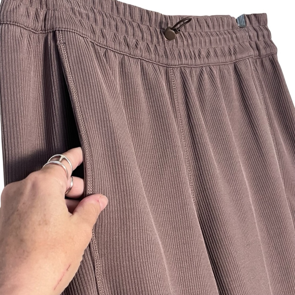 Wide Leg Ribbed Drawstring Pants in Taupe Inseam 34 - Picture 10 of 15